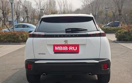 Peugeot 2008 II, 2022 год, 1 410 000 рублей, 5 фотография