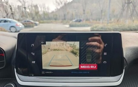 Peugeot 2008 II, 2022 год, 1 410 000 рублей, 18 фотография