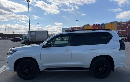 Toyota Land Cruiser Prado 150 рестайлинг 2, 2020 год, 7 500 000 рублей, 1 фотография