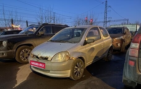 Toyota Yaris I рестайлинг, 2002 год, 160 000 рублей, 1 фотография