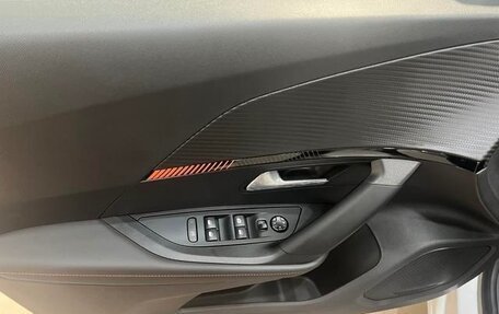 Peugeot 2008 II, 2022 год, 1 900 000 рублей, 15 фотография