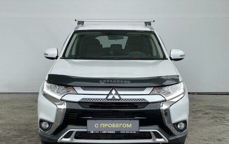 Mitsubishi Outlander III рестайлинг 3, 2019 год, 2 149 000 рублей, 2 фотография
