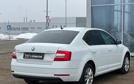 Skoda Octavia, 2017 год, 1 935 000 рублей, 7 фотография