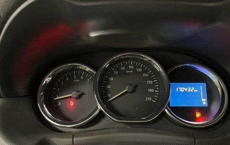 Renault Duster I рестайлинг, 2017 год, 1 390 000 рублей, 14 фотография