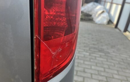 Hyundai H-1 II рестайлинг, 2013 год, 1 680 000 рублей, 9 фотография