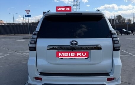 Toyota Land Cruiser Prado 150 рестайлинг 2, 2020 год, 7 500 000 рублей, 10 фотография