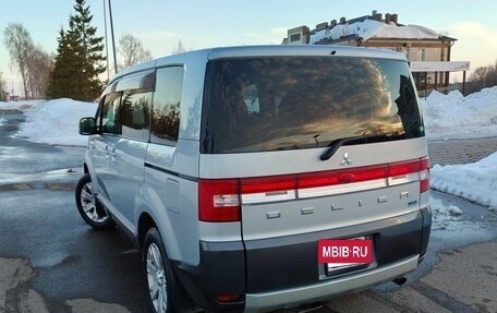 Mitsubishi Delica D:5 I, 2013 год, 2 100 000 рублей, 4 фотография