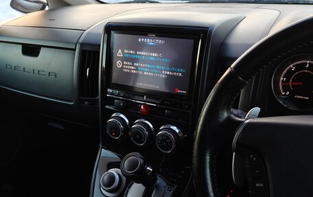 Mitsubishi Delica D:5 I, 2013 год, 2 100 000 рублей, 18 фотография