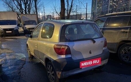 Toyota Yaris I рестайлинг, 2002 год, 160 000 рублей, 4 фотография