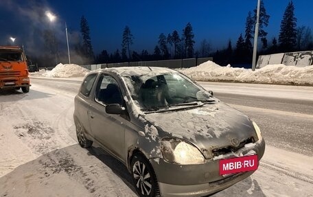 Toyota Yaris I рестайлинг, 2002 год, 160 000 рублей, 20 фотография