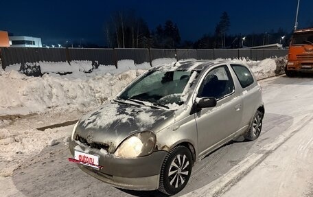 Toyota Yaris I рестайлинг, 2002 год, 160 000 рублей, 31 фотография