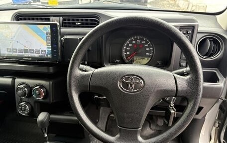 Toyota Probox I, 2022 год, 1 090 000 рублей, 14 фотография