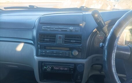 Nissan Bassara, 1999 год, 447 000 рублей, 5 фотография