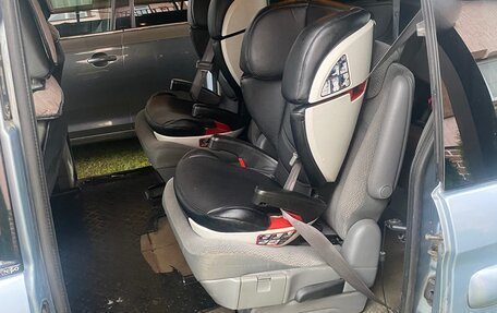 Chrysler Town & Country IV, 2005 год, 550 000 рублей, 10 фотография