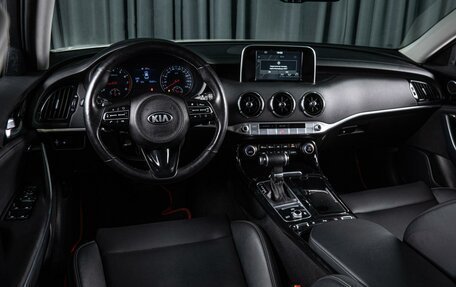 KIA Stinger I, 2019 год, 2 460 000 рублей, 11 фотография