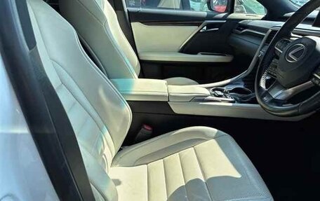 Lexus RX IV рестайлинг, 2019 год, 4 130 000 рублей, 8 фотография