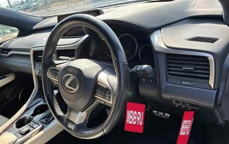 Lexus RX IV рестайлинг, 2019 год, 4 130 000 рублей, 7 фотография