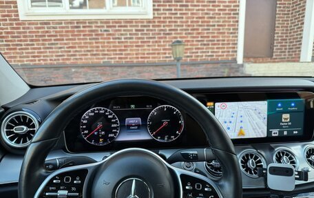 Mercedes-Benz E-Класс, 2018 год, 2 500 000 рублей, 2 фотография