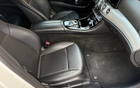 Mercedes-Benz E-Класс, 2018 год, 2 500 000 рублей, 12 фотография