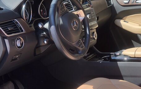 Mercedes-Benz GLE, 2016 год, 4 200 000 рублей, 17 фотография