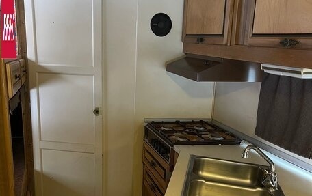 Chevrolet Van, 1989 год, 5 500 000 рублей, 7 фотография