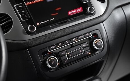 Volkswagen Tiguan I, 2015 год, 1 299 000 рублей, 10 фотография