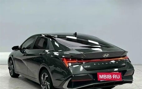 Hyundai Elantra, 2023 год, 1 765 000 рублей, 4 фотография