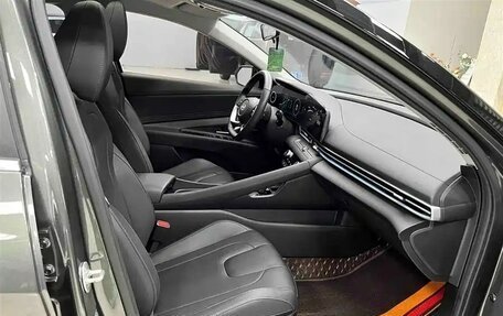 Hyundai Elantra, 2023 год, 1 765 000 рублей, 20 фотография