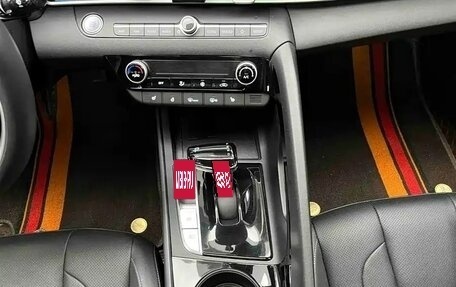 Hyundai Elantra, 2023 год, 1 765 000 рублей, 12 фотография