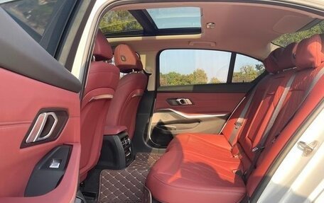 BMW 3 серия, 2023 год, 3 000 000 рублей, 12 фотография