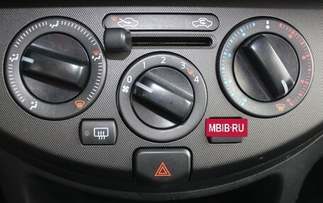 Nissan Note II рестайлинг, 2006 год, 487 000 рублей, 22 фотография