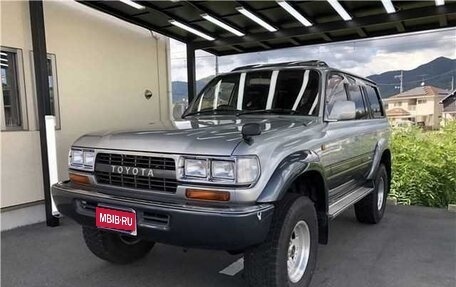 Toyota Land Cruiser 80 рестайлинг, 1993 год, 3 680 000 рублей, 1 фотография