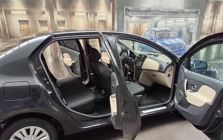 Renault Logan II, 2014 год, 880 000 рублей, 11 фотография