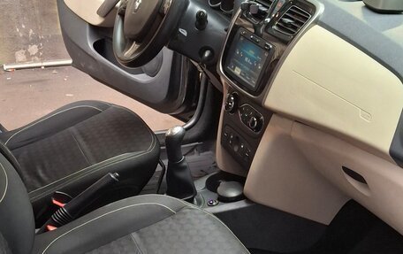 Renault Logan II, 2014 год, 880 000 рублей, 9 фотография