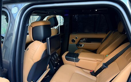 Land Rover Range Rover IV рестайлинг, 2021 год, 11 200 000 рублей, 12 фотография