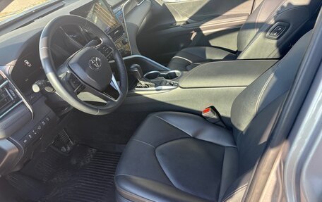 Toyota Camry, 2023 год, 3 870 000 рублей, 8 фотография