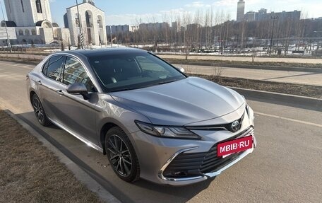 Toyota Camry, 2023 год, 3 870 000 рублей, 5 фотография