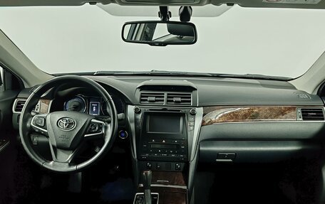 Toyota Camry, 2016 год, 2 499 000 рублей, 14 фотография