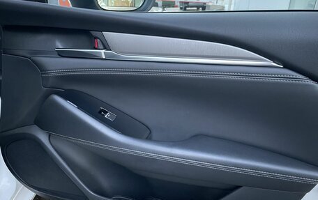 Mazda 6, 2018 год, 2 179 000 рублей, 12 фотография