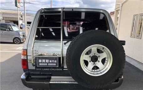 Toyota Land Cruiser 80 рестайлинг, 1993 год, 3 680 000 рублей, 4 фотография
