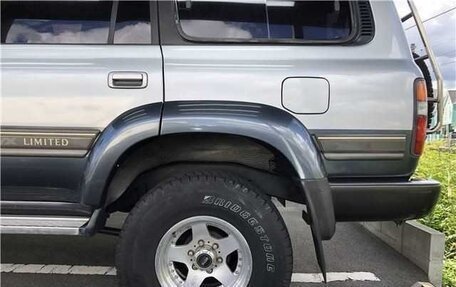 Toyota Land Cruiser 80 рестайлинг, 1993 год, 3 680 000 рублей, 10 фотография