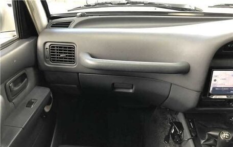 Toyota Land Cruiser 80 рестайлинг, 1993 год, 3 680 000 рублей, 13 фотография