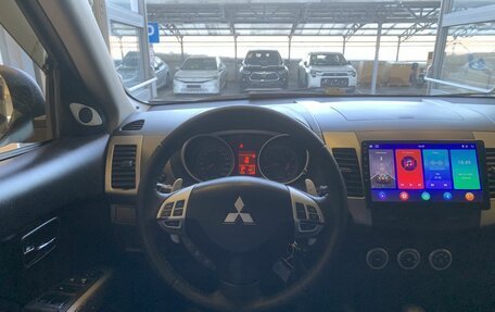 Mitsubishi Outlander III рестайлинг 3, 2008 год, 1 200 000 рублей, 14 фотография