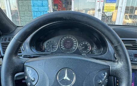 Mercedes-Benz E-Класс, 2002 год, 700 000 рублей, 14 фотография