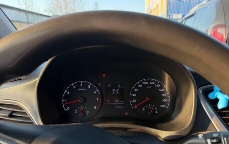 Hyundai Solaris II рестайлинг, 2018 год, 740 000 рублей, 5 фотография