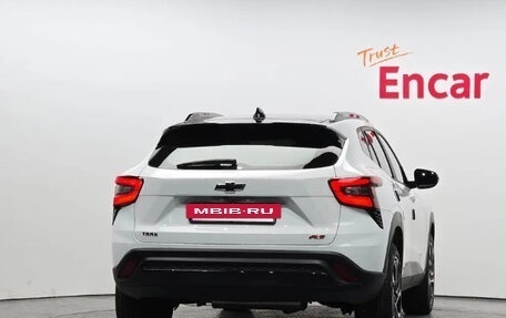 Chevrolet Trax, 2023 год, 1 500 000 рублей, 4 фотография