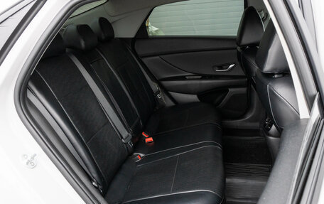 Hyundai Elantra, 2021 год, 2 050 000 рублей, 7 фотография