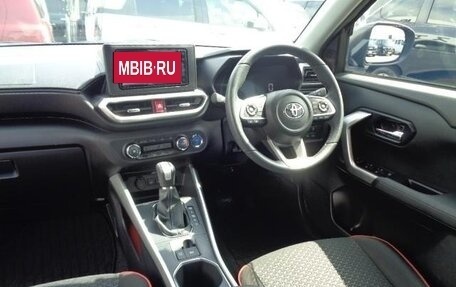 Toyota Raize I, 2022 год, 1 490 000 рублей, 5 фотография