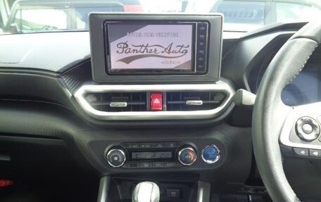 Toyota Raize I, 2022 год, 1 490 000 рублей, 8 фотография