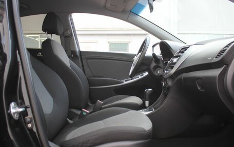 Hyundai Solaris II рестайлинг, 2013 год, 889 000 рублей, 12 фотография